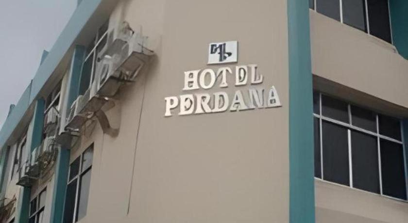 Hotel Perdana Lawas Εξωτερικό φωτογραφία