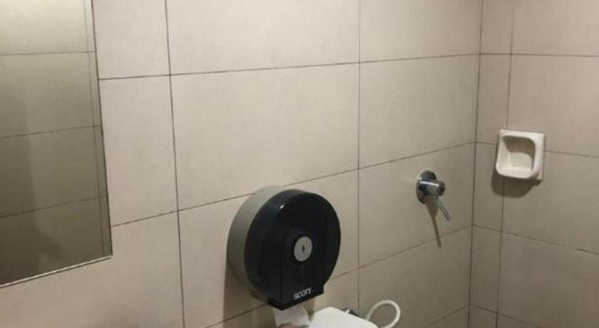 Hotel Perdana Lawas Εξωτερικό φωτογραφία