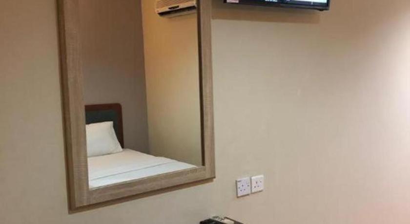 Hotel Perdana Lawas Εξωτερικό φωτογραφία